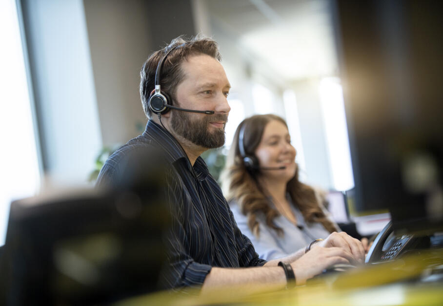 Lemon Contact Centre operators wearing headsets for call handling